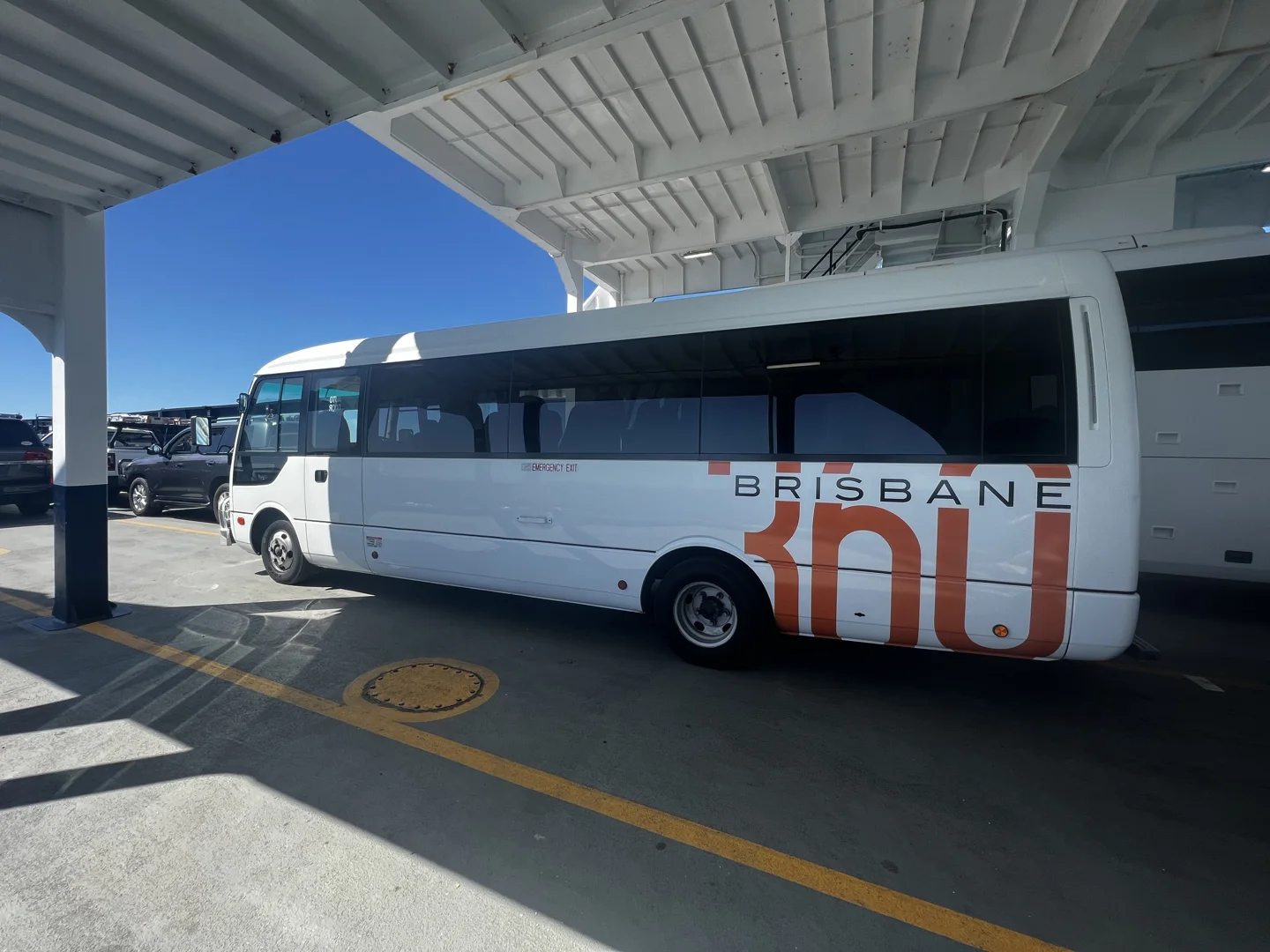 hire buses brisbane